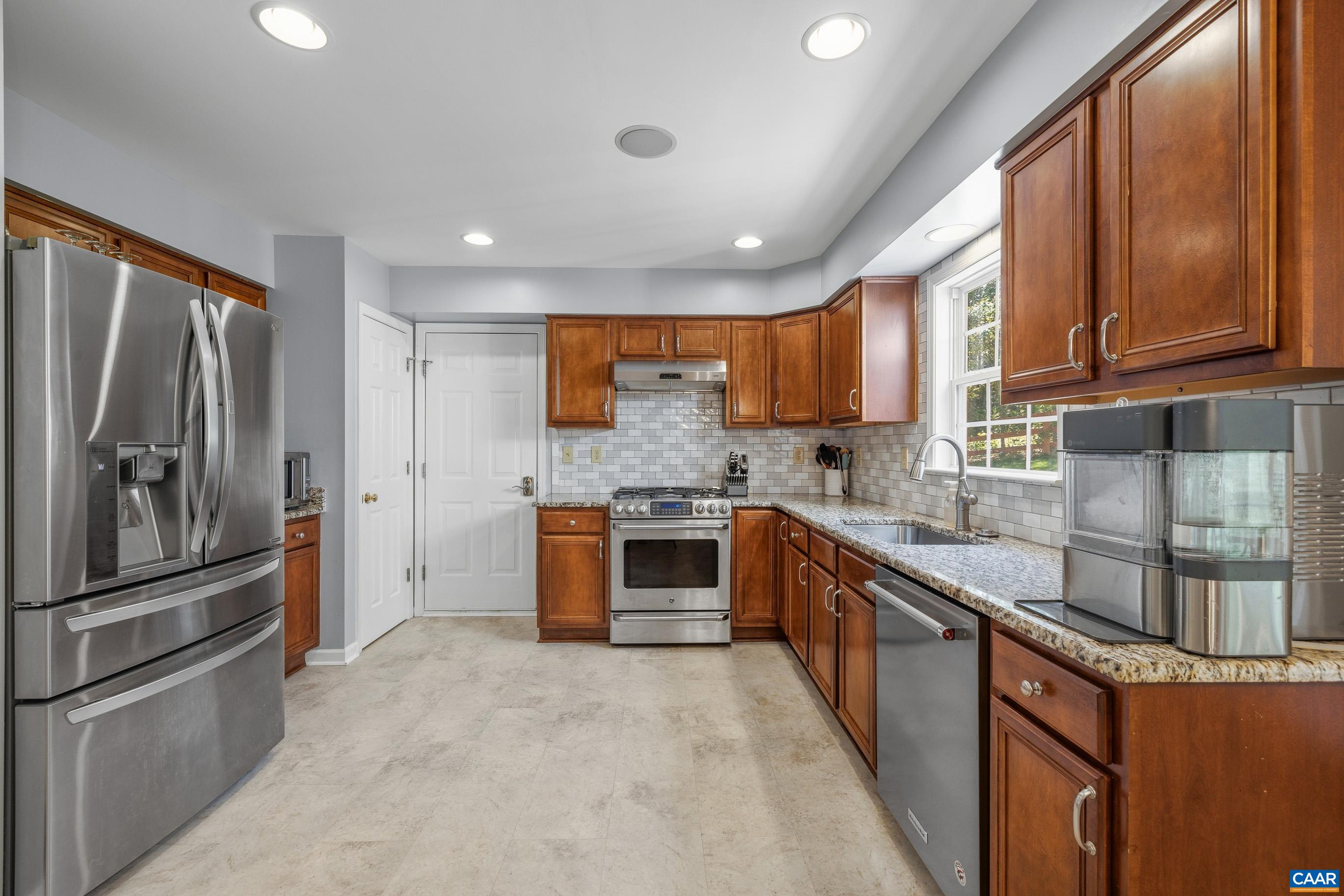 165 HEMLOCK LN, BARBOURSVILLE, Virginia 22923, 3 Bedrooms Bedrooms, ,3 BathroomsBathrooms,Residential,165 HEMLOCK LN,677804 MLS # 677804 165 HEMLOCK LN, BARBOURSVILLE, Virginia 22923, 3 Bedrooms Bedrooms, ,3 BathroomsBathrooms,Residential,165 HEMLOCK LN,677804 MLS # 677804