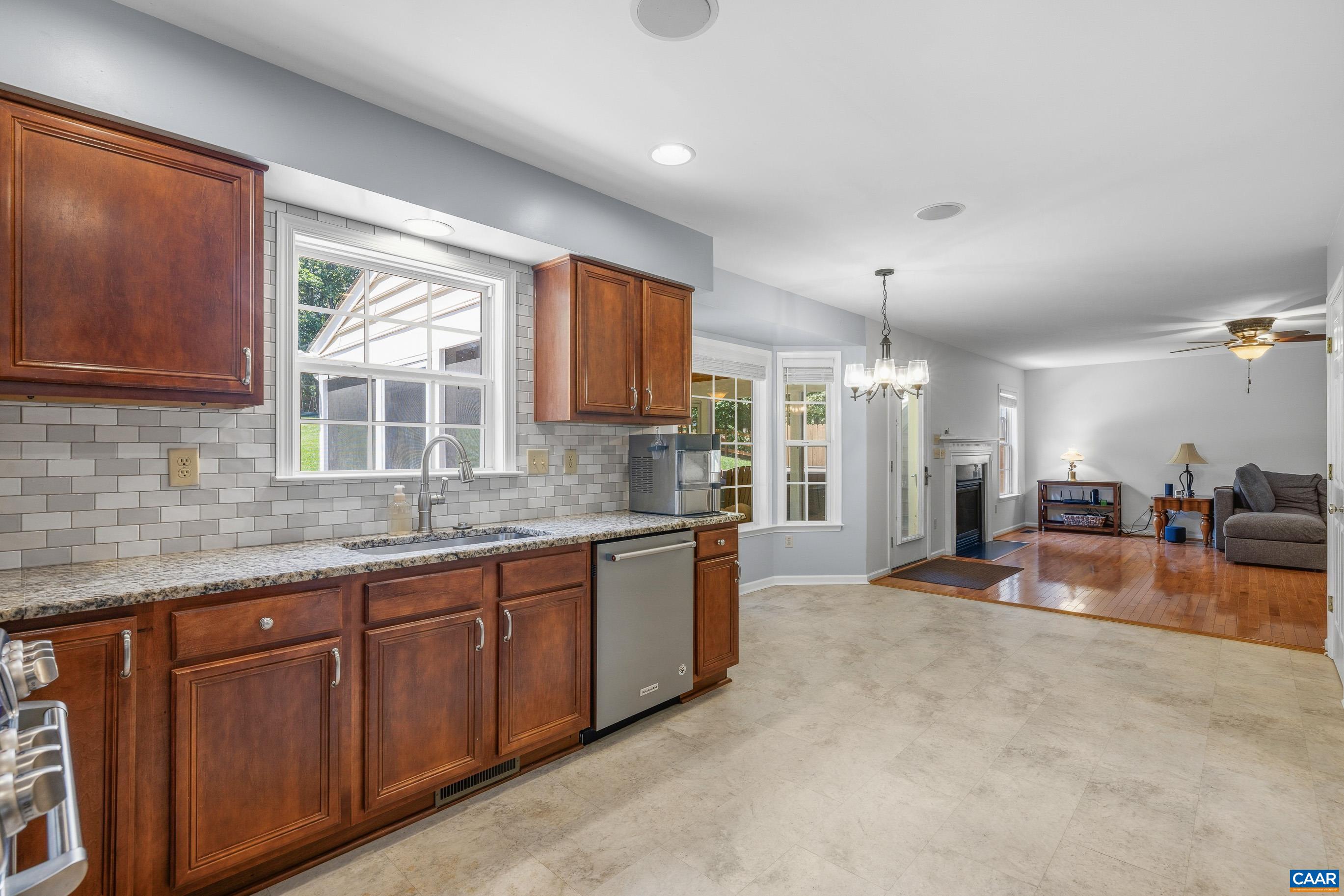 165 HEMLOCK LN, BARBOURSVILLE, Virginia 22923, 3 Bedrooms Bedrooms, ,3 BathroomsBathrooms,Residential,165 HEMLOCK LN,677804 MLS # 677804 165 HEMLOCK LN, BARBOURSVILLE, Virginia 22923, 3 Bedrooms Bedrooms, ,3 BathroomsBathrooms,Residential,165 HEMLOCK LN,677804 MLS # 677804