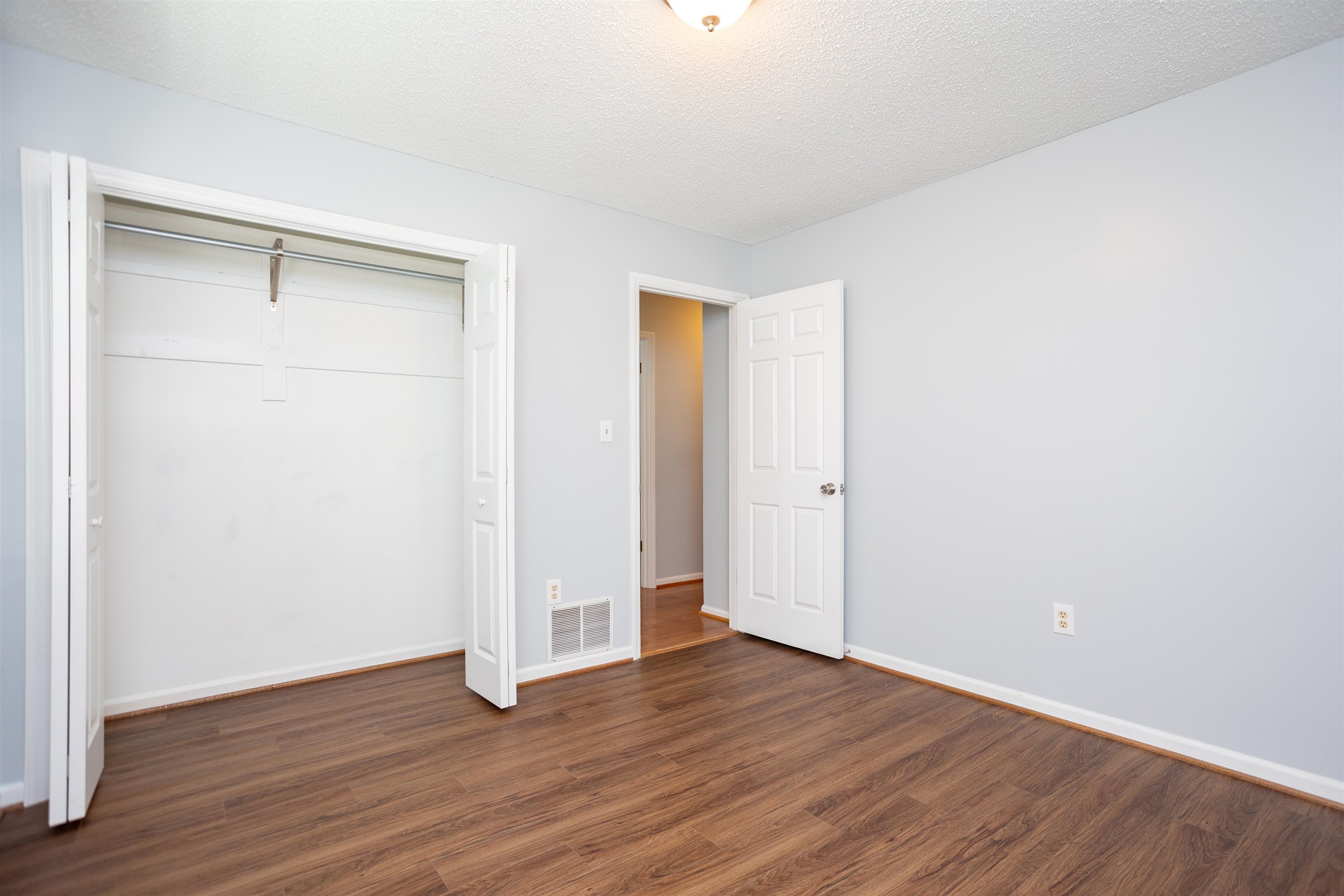 411 BARBEE ST, BRIDGEWATER, Virginia 22812, 3 Bedrooms Bedrooms, ,2 BathroomsBathrooms,Residential,411 BARBEE ST,677805 MLS # 677805