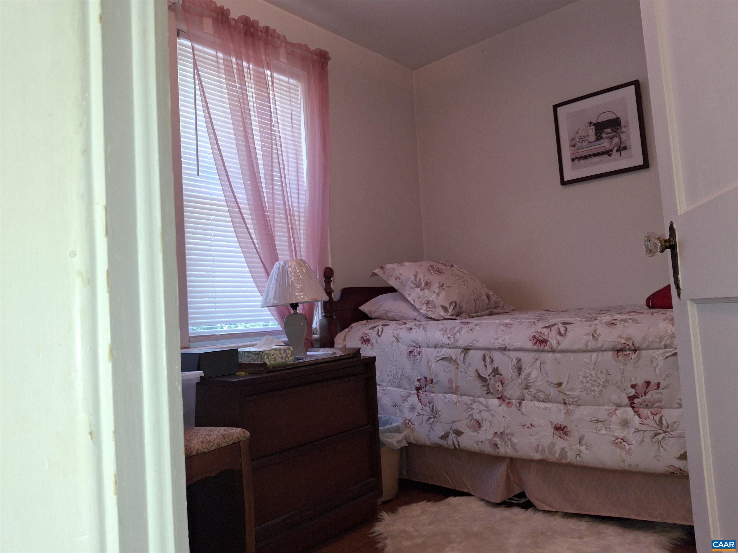 346 PORT REPUBLIC RD, WAYNESBORO, Virginia 22980, 3 Bedrooms Bedrooms, ,1 BathroomBathrooms,Residential,346 PORT REPUBLIC RD,677806 MLS # 677806