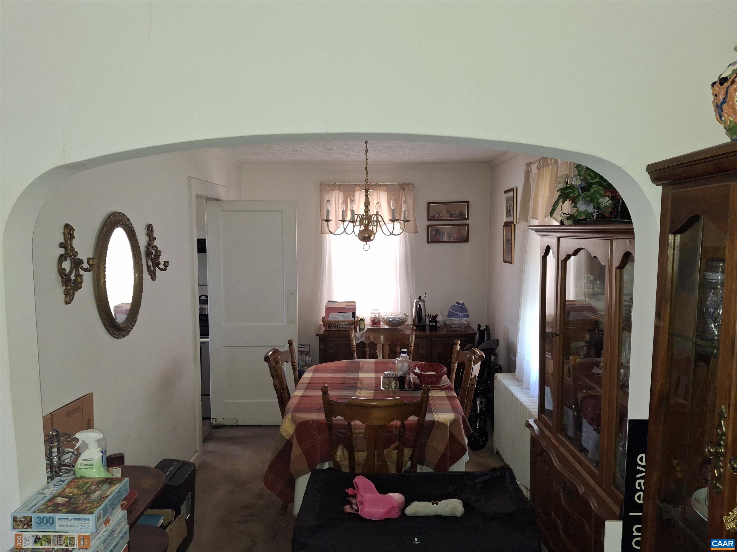 346 PORT REPUBLIC RD, WAYNESBORO, Virginia 22980, 3 Bedrooms Bedrooms, ,1 BathroomBathrooms,Residential,346 PORT REPUBLIC RD,677806 MLS # 677806
