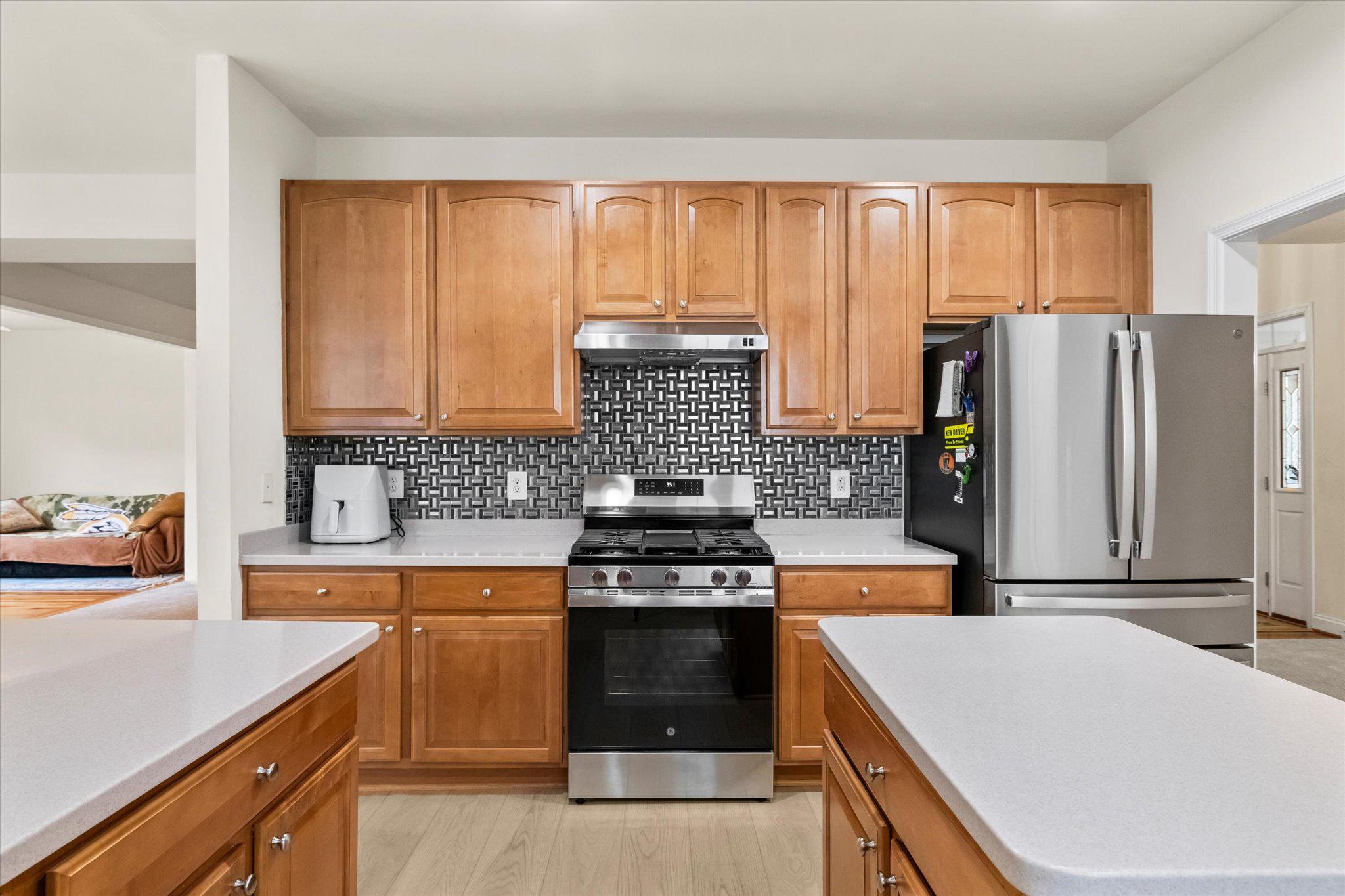 5327 W PHILIPPI PL, FREDERICKSBURG, Virginia 22407, 4 Bedrooms Bedrooms, ,3 BathroomsBathrooms,Residential,5327 W PHILIPPI PL,VASP2040510 MLS # VASP2040510 5327 W PHILIPPI PL, FREDERICKSBURG, Virginia 22407, 4 Bedrooms Bedrooms, ,3 BathroomsBathrooms,Residential,5327 W PHILIPPI PL,VASP2040510 MLS # VASP2040510