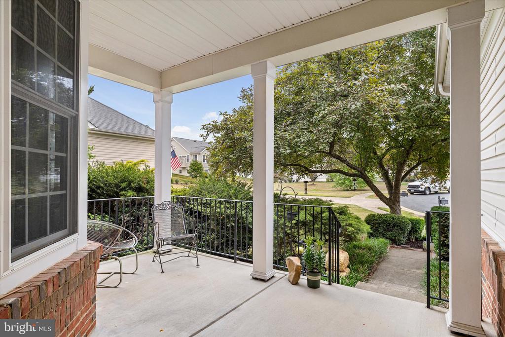 5327 W PHILIPPI PL, FREDERICKSBURG, Virginia 22407, 4 Bedrooms Bedrooms, ,3 BathroomsBathrooms,Residential,5327 W PHILIPPI PL,VASP2040510 MLS # VASP2040510 5327 W PHILIPPI PL, FREDERICKSBURG, Virginia 22407, 4 Bedrooms Bedrooms, ,3 BathroomsBathrooms,Residential,5327 W PHILIPPI PL,VASP2040510 MLS # VASP2040510