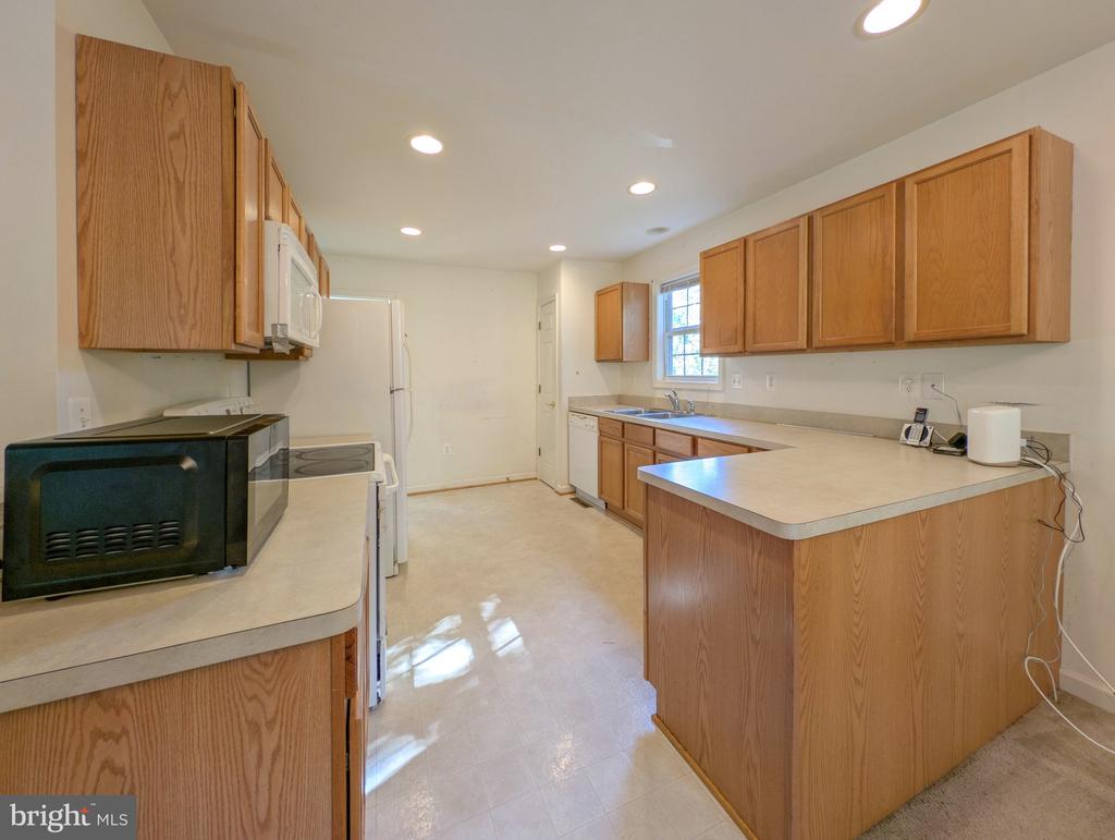 9145 OLD TURNPIKE RD, CULPEPER, Virginia 22701, 3 Bedrooms Bedrooms, ,2 BathroomsBathrooms,Residential,9145 OLD TURNPIKE RD,VACU2013646 MLS # VACU2013646