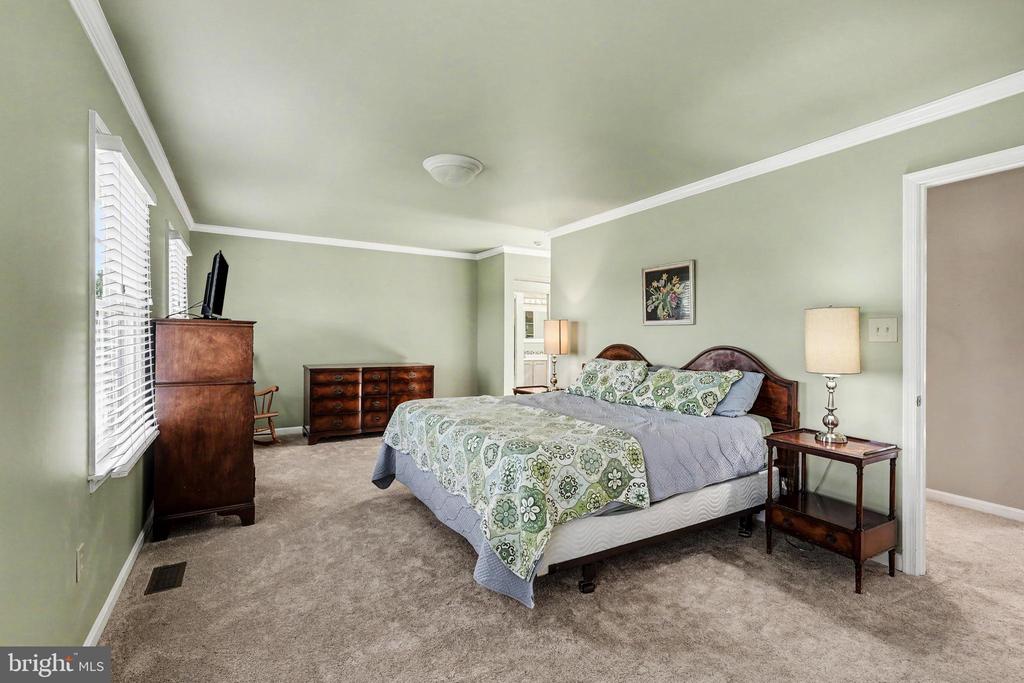 11218 BEAUCLAIRE BLVD, FREDERICKSBURG, Virginia 22408, 4 Bedrooms Bedrooms, ,2 BathroomsBathrooms,Residential,11218 BEAUCLAIRE BLVD,VASP2041544 MLS # VASP2041544 11218 BEAUCLAIRE BLVD, FREDERICKSBURG, Virginia 22408, 4 Bedrooms Bedrooms, ,2 BathroomsBathrooms,Residential,11218 BEAUCLAIRE BLVD,VASP2041544 MLS # VASP2041544