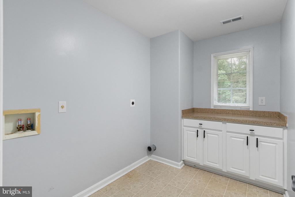 11012 COPELAND CT, FREDERICKSBURG, Virginia 22407, 4 Bedrooms Bedrooms, ,3 BathroomsBathrooms,Residential,11012 COPELAND CT,VASP2042348 MLS # VASP2042348 11012 COPELAND CT, FREDERICKSBURG, Virginia 22407, 4 Bedrooms Bedrooms, ,3 BathroomsBathrooms,Residential,11012 COPELAND CT,VASP2042348 MLS # VASP2042348