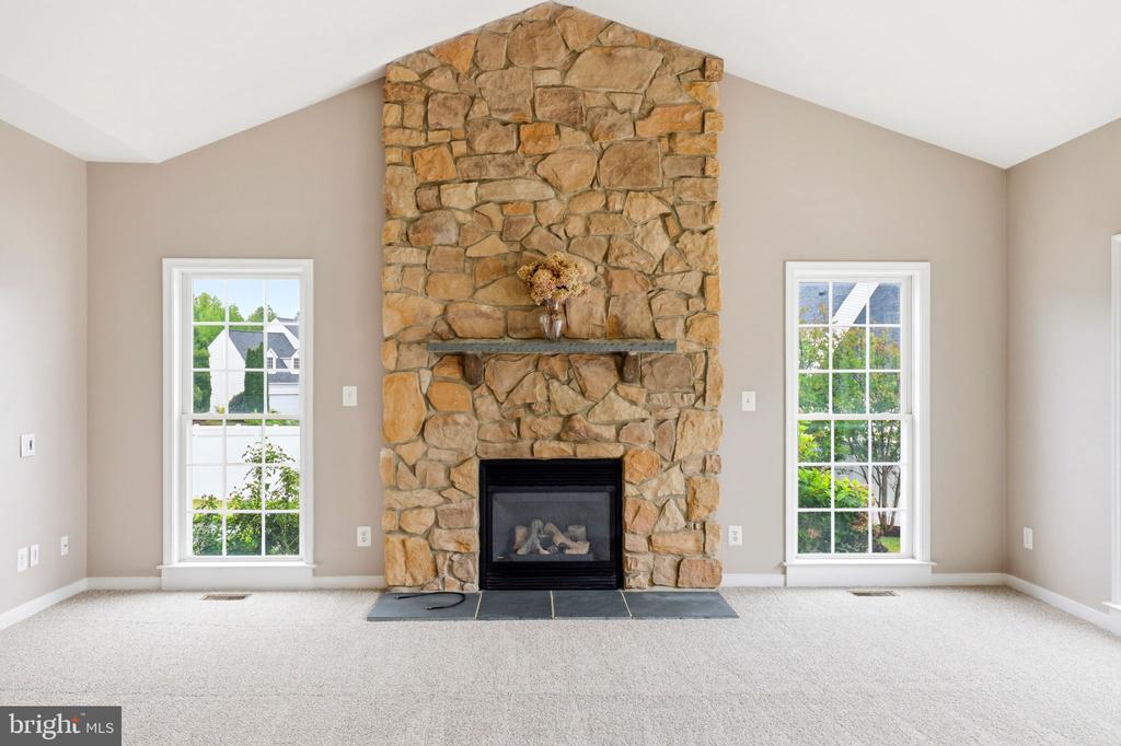 11910 BIG BEN BLVD, FREDERICKSBURG, Virginia 22407, 4 Bedrooms Bedrooms, ,3 BathroomsBathrooms,Residential,11910 BIG BEN BLVD,VASP2042118 MLS # VASP2042118