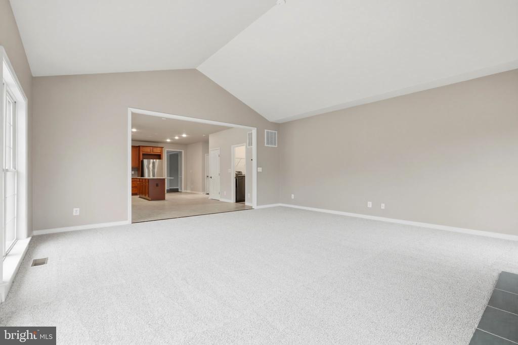 11910 BIG BEN BLVD, FREDERICKSBURG, Virginia 22407, 4 Bedrooms Bedrooms, ,3 BathroomsBathrooms,Residential,11910 BIG BEN BLVD,VASP2042118 MLS # VASP2042118
