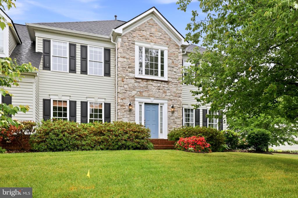 11910 BIG BEN BLVD, FREDERICKSBURG, Virginia 22407, 4 Bedrooms Bedrooms, ,3 BathroomsBathrooms,Residential,11910 BIG BEN BLVD,VASP2042118 MLS # VASP2042118