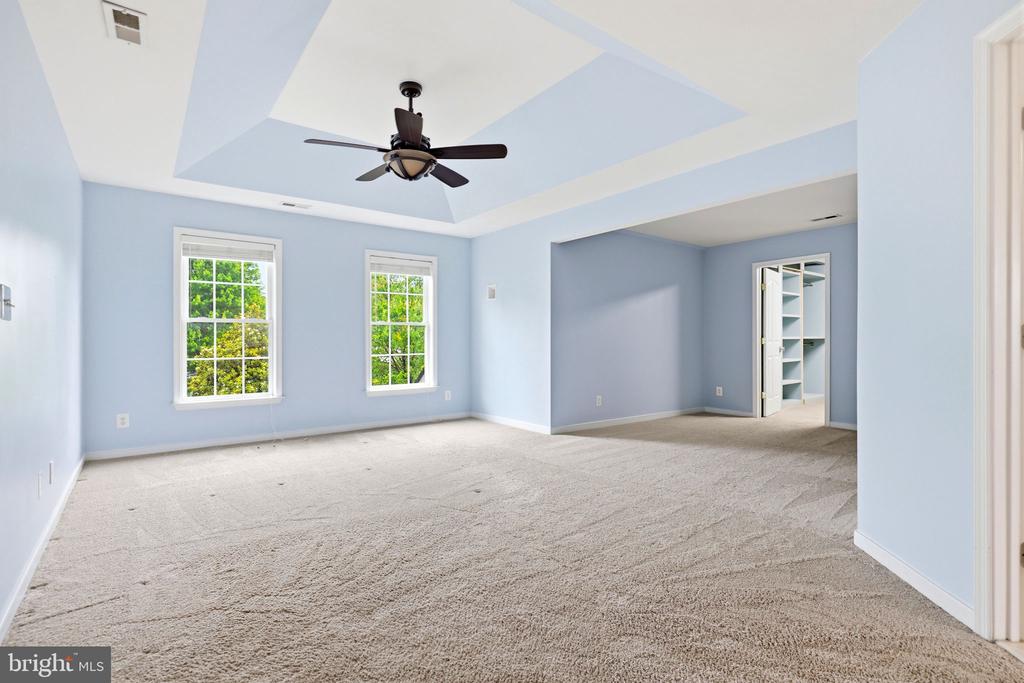 11910 BIG BEN BLVD, FREDERICKSBURG, Virginia 22407, 4 Bedrooms Bedrooms, ,3 BathroomsBathrooms,Residential,11910 BIG BEN BLVD,VASP2042118 MLS # VASP2042118