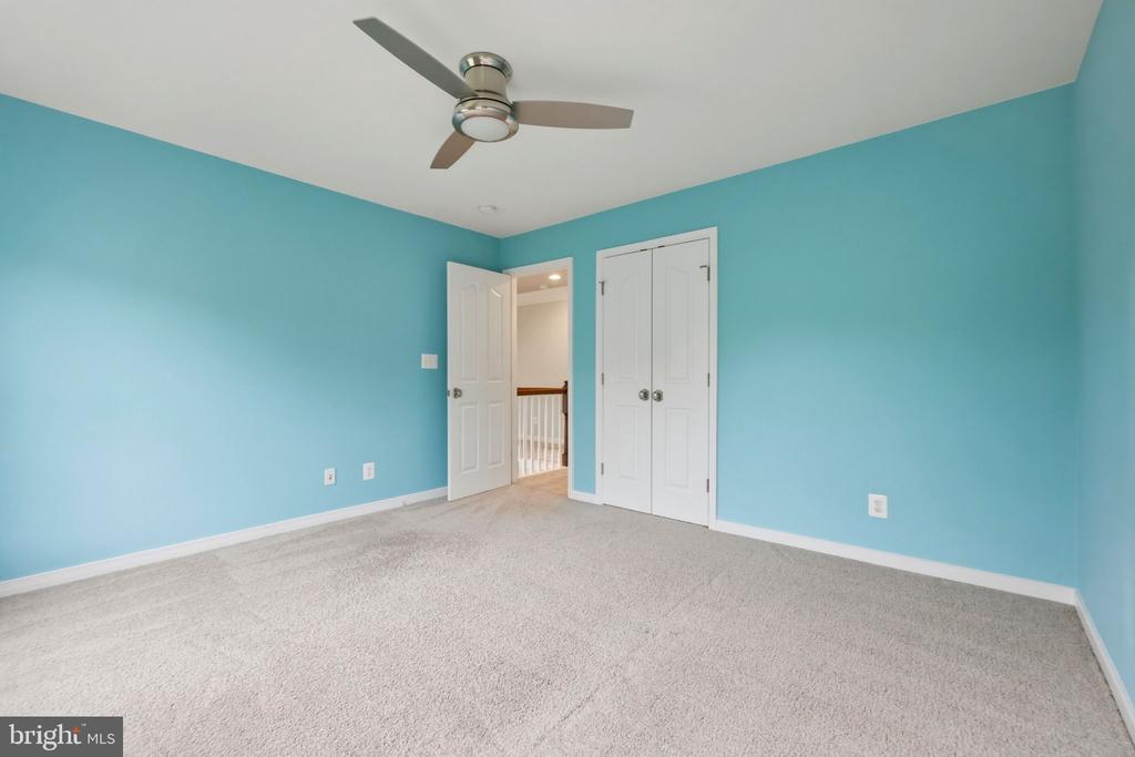 11910 BIG BEN BLVD, FREDERICKSBURG, Virginia 22407, 4 Bedrooms Bedrooms, ,3 BathroomsBathrooms,Residential,11910 BIG BEN BLVD,VASP2042118 MLS # VASP2042118