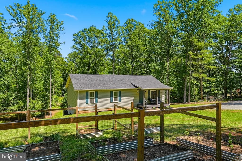 898 SEVILLE RD., MADISON, Virginia 22727, 3 Bedrooms Bedrooms, ,2 BathroomsBathrooms,Residential,898 SEVILLE RD.,VAMA2002806 MLS # VAMA2002806 898 SEVILLE RD., MADISON, Virginia 22727, 3 Bedrooms Bedrooms, ,2 BathroomsBathrooms,Residential,898 SEVILLE RD.,VAMA2002806 MLS # VAMA2002806