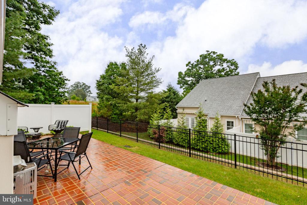 6301 CULLIN STONE WAY, SPOTSYLVANIA, Virginia 22553, 3 Bedrooms Bedrooms, ,2 BathroomsBathrooms,Residential,6301 CULLIN STONE WAY,VASP2042078 MLS # VASP2042078