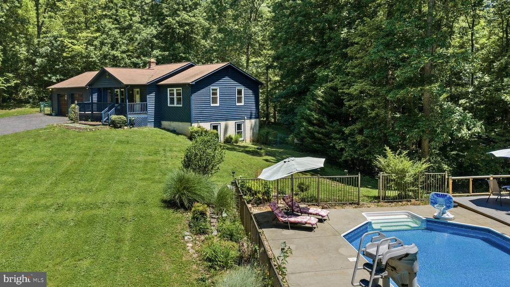 247 BOOTONS LN, ORANGE, Virginia 22960, 4 Bedrooms Bedrooms, ,3 BathroomsBathrooms,Residential,247 BOOTONS LN,VAMA2002780 MLS # VAMA2002780