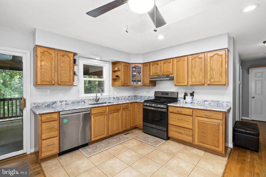 247 BOOTONS LN, ORANGE, Virginia 22960, 4 Bedrooms Bedrooms, ,3 BathroomsBathrooms,Residential,247 BOOTONS LN,VAMA2002780 MLS # VAMA2002780