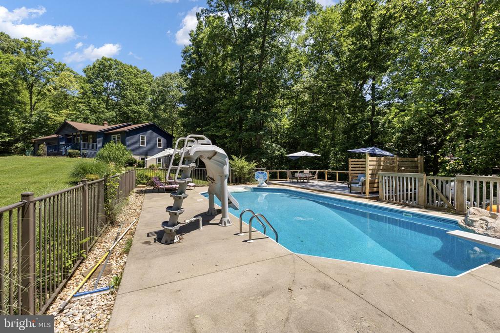 247 BOOTONS LN, ORANGE, Virginia 22960, 4 Bedrooms Bedrooms, ,3 BathroomsBathrooms,Residential,247 BOOTONS LN,VAMA2002780 MLS # VAMA2002780