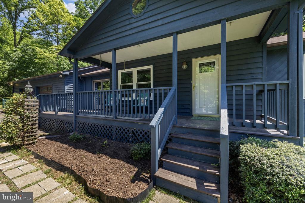 247 BOOTONS LN, ORANGE, Virginia 22960, 4 Bedrooms Bedrooms, ,3 BathroomsBathrooms,Residential,247 BOOTONS LN,VAMA2002780 MLS # VAMA2002780