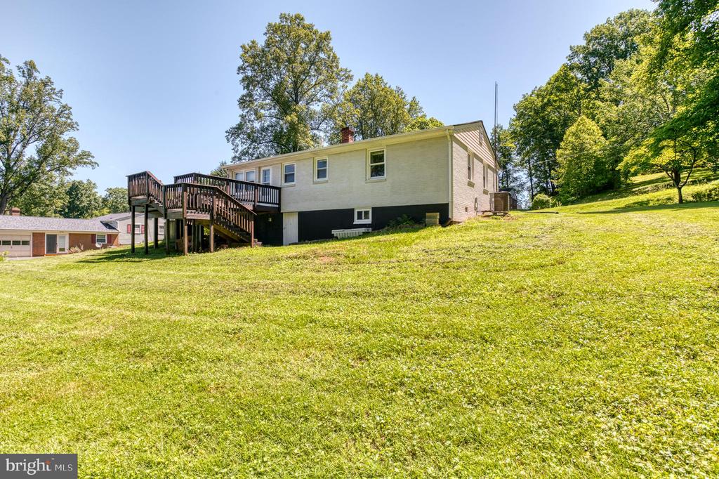 18318 FOX MOUNTAIN LN, CULPEPER, Virginia 22701, 3 Bedrooms Bedrooms, ,1 BathroomBathrooms,Residential,18318 FOX MOUNTAIN LN,VACU2013838 MLS # VACU2013838
