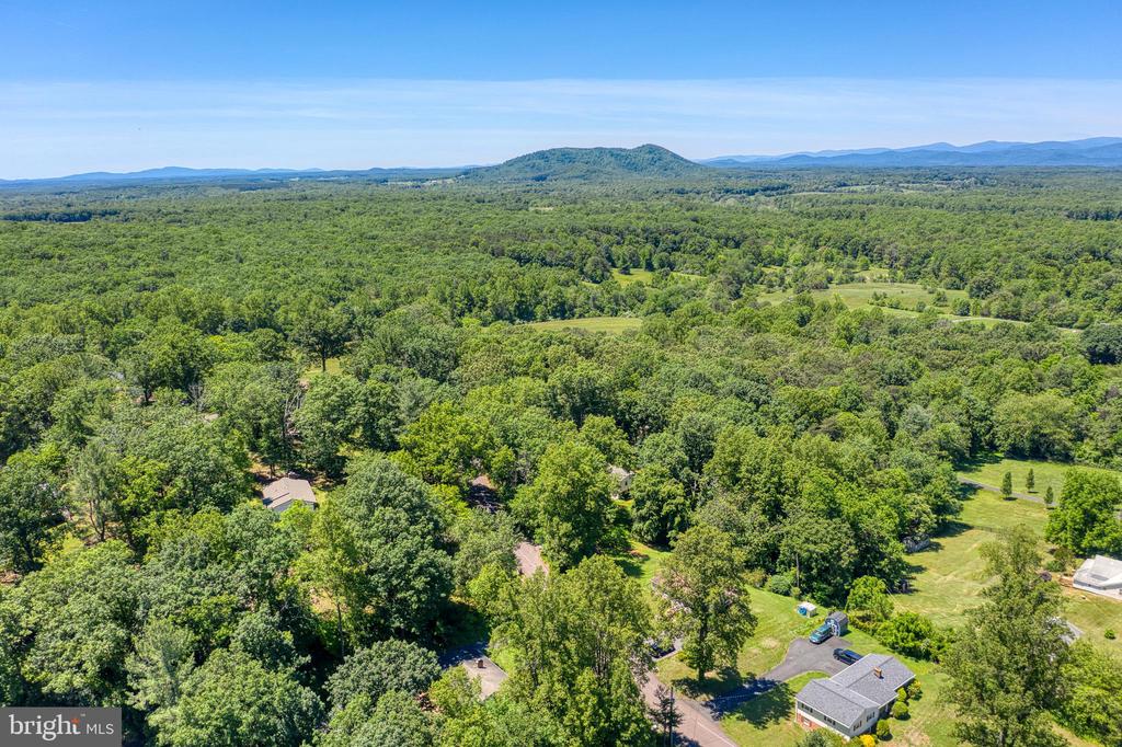 18318 FOX MOUNTAIN LN, CULPEPER, Virginia 22701, 3 Bedrooms Bedrooms, ,1 BathroomBathrooms,Residential,18318 FOX MOUNTAIN LN,VACU2013838 MLS # VACU2013838