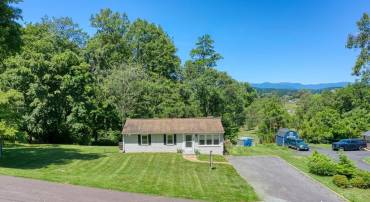 18318 FOX MOUNTAIN LN, CULPEPER, Virginia 22701, 3 Bedrooms Bedrooms, ,1 BathroomBathrooms,Residential,18318 FOX MOUNTAIN LN,VACU2013838 MLS # VACU2013838