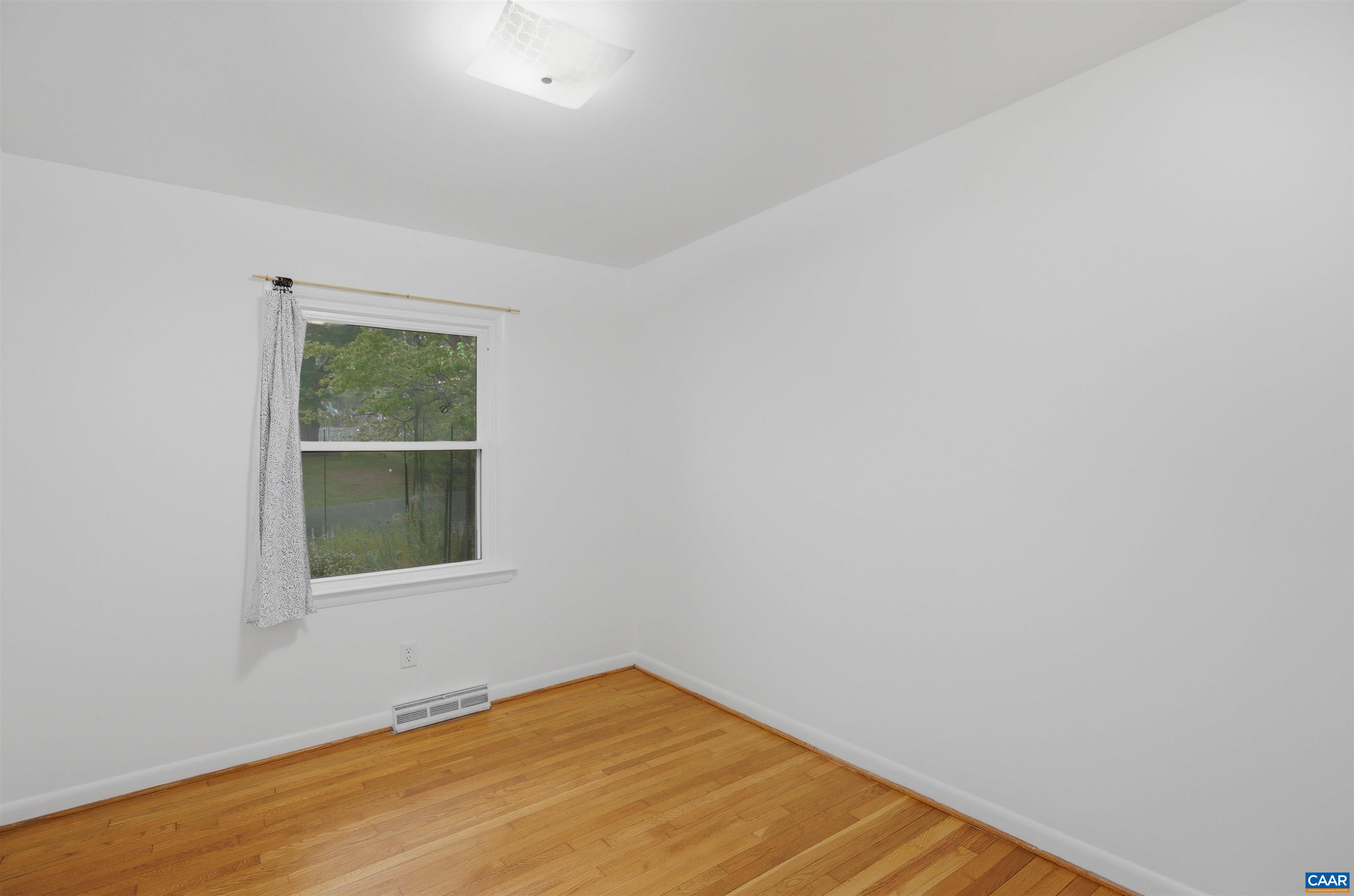 2238 BANBURY ST, CHARLOTTESVILLE, Virginia 22901, 3 Bedrooms Bedrooms, ,2 BathroomsBathrooms,Residential,Gardener's Dream,2238 BANBURY ST,677787 MLS # 677787 2238 BANBURY ST, CHARLOTTESVILLE, Virginia 22901, 3 Bedrooms Bedrooms, ,2 BathroomsBathrooms,Residential,Gardener's Dream,2238 BANBURY ST,677787 MLS # 677787