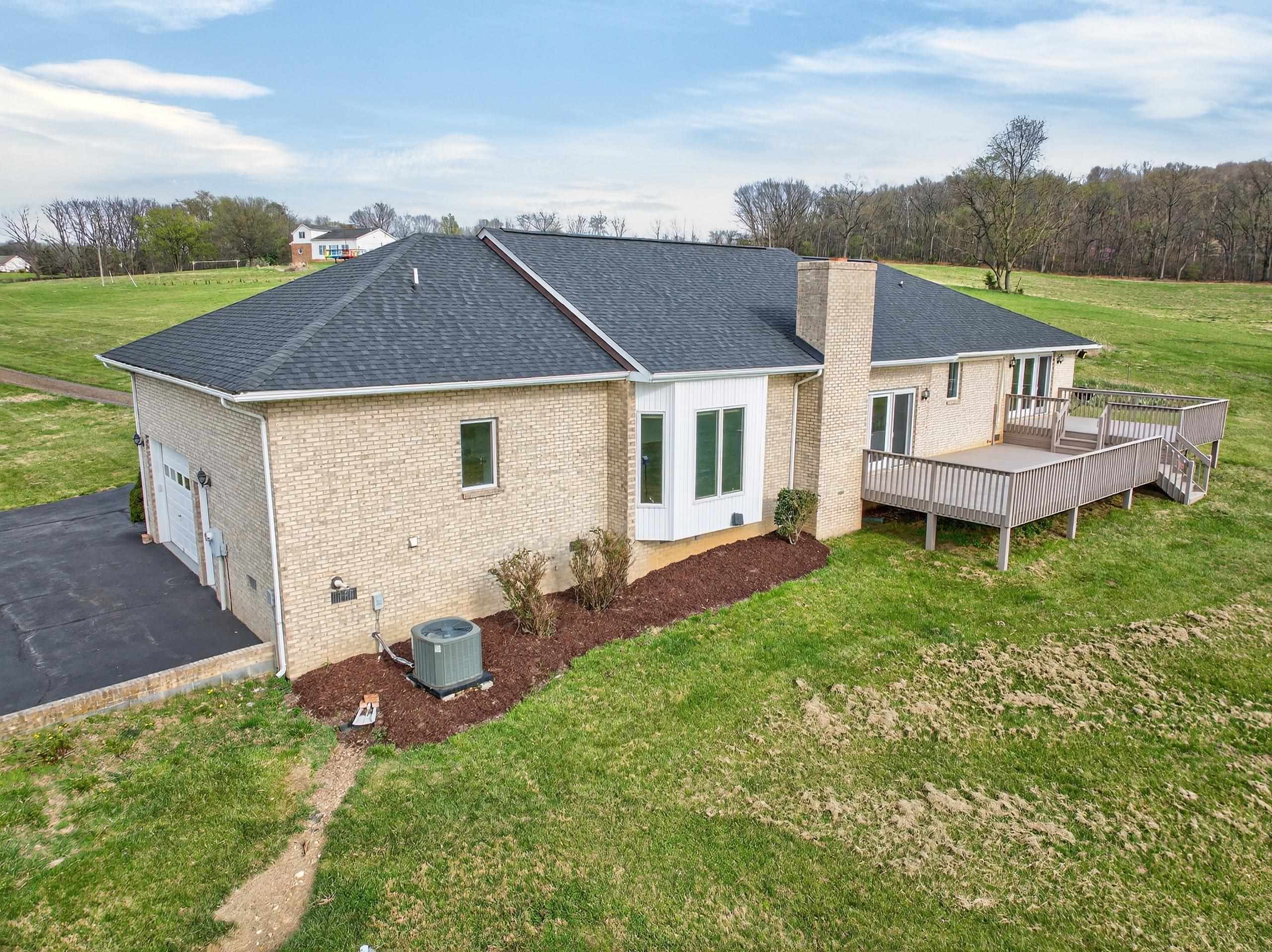 363 DAVIS LN, NEW MARKET, Virginia 22844, 3 Bedrooms Bedrooms, ,3 BathroomsBathrooms,Residential,363 DAVIS LN,677809 MLS # 677809