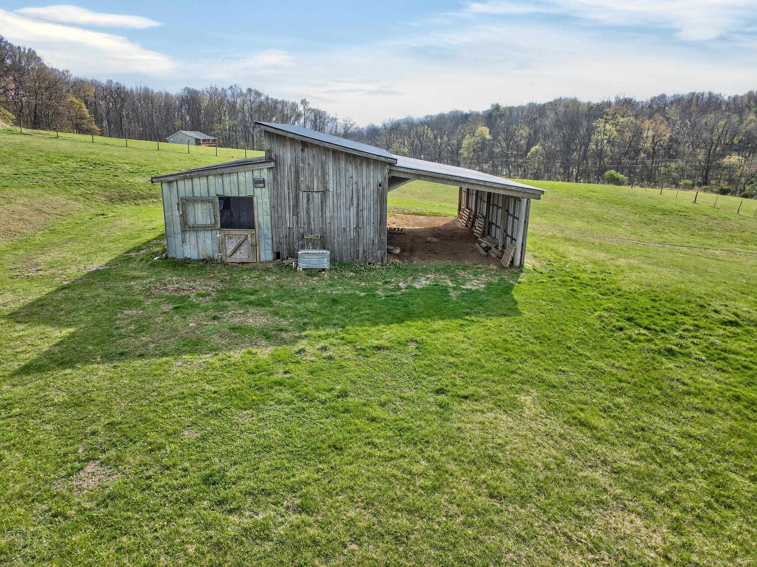 363 DAVIS LN, NEW MARKET, Virginia 22844, 3 Bedrooms Bedrooms, ,3 BathroomsBathrooms,Residential,363 DAVIS LN,677809 MLS # 677809
