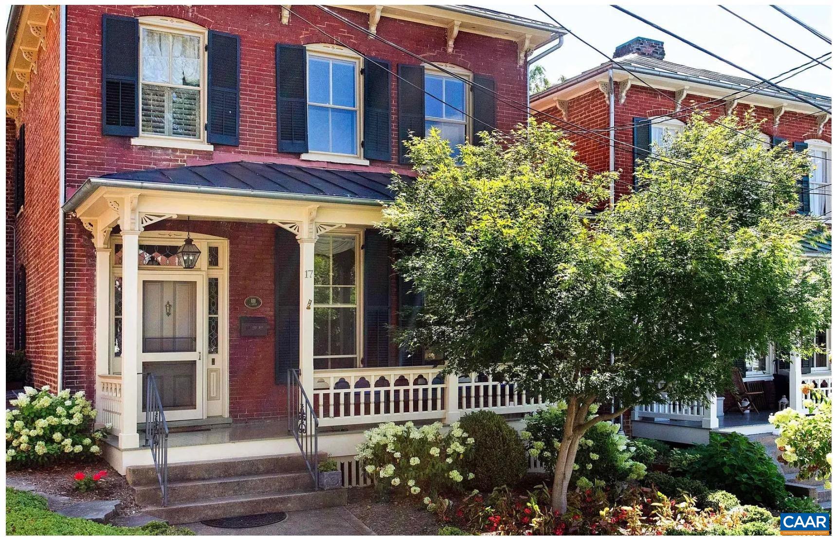 17 N WASHINGTON ST, STAUNTON, Virginia 24401, 3 Bedrooms Bedrooms, ,2 BathroomsBathrooms,Residential,17 N WASHINGTON ST,677811 MLS # 677811