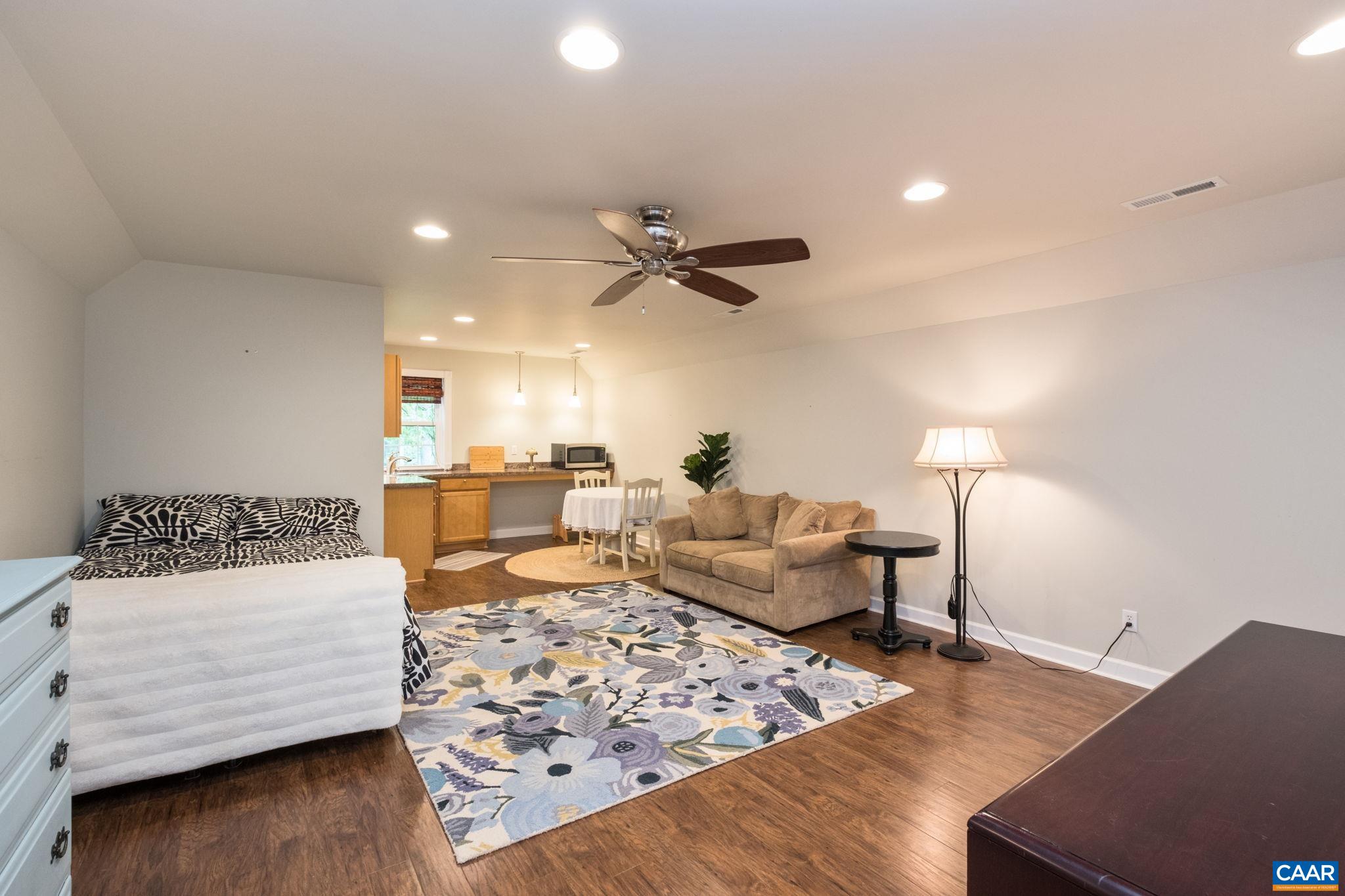 3309 MARTIN KINGS RD, CHARLOTTESVILLE, Virginia 22902, 4 Bedrooms Bedrooms, ,3 BathroomsBathrooms,Residential,3309 MARTIN KINGS RD,677814 MLS # 677814 3309 MARTIN KINGS RD, CHARLOTTESVILLE, Virginia 22902, 4 Bedrooms Bedrooms, ,3 BathroomsBathrooms,Residential,3309 MARTIN KINGS RD,677814 MLS # 677814