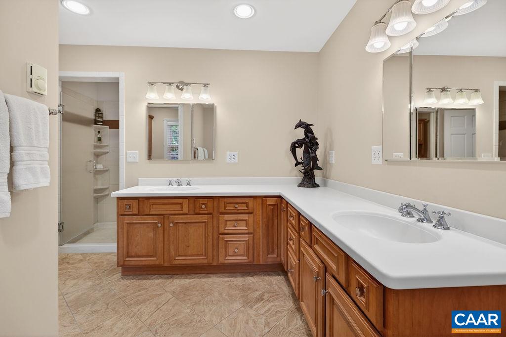 137 SADDLE RIDGE LN, NELLYSFORD, Virginia 22958, 4 Bedrooms Bedrooms, ,3 BathroomsBathrooms,Residential,137 SADDLE RIDGE LN,677818 MLS # 677818