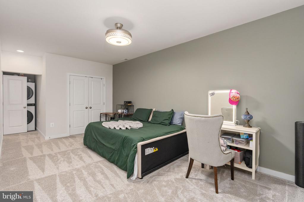 8007 ASHFORD DR, FREDERICKSBURG, Virginia 22407, 4 Bedrooms Bedrooms, ,3 BathroomsBathrooms,Residential,NONE AVAILABLE,8007 ASHFORD DR,VASP2042260 MLS # VASP2042260