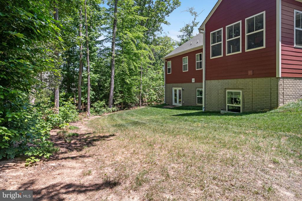 8007 ASHFORD DR, FREDERICKSBURG, Virginia 22407, 4 Bedrooms Bedrooms, ,3 BathroomsBathrooms,Residential,NONE AVAILABLE,8007 ASHFORD DR,VASP2042260 MLS # VASP2042260