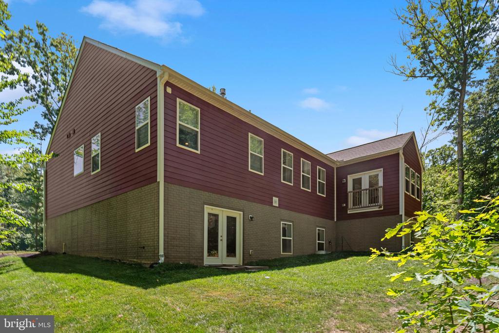 8007 ASHFORD DR, FREDERICKSBURG, Virginia 22407, 4 Bedrooms Bedrooms, ,3 BathroomsBathrooms,Residential,NONE AVAILABLE,8007 ASHFORD DR,VASP2042260 MLS # VASP2042260