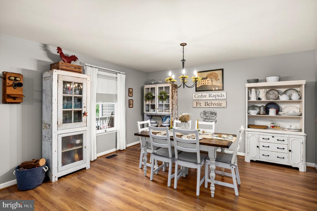 30367 OLD OFFICE RD, LOCUST GROVE, Virginia 22508, 3 Bedrooms Bedrooms, ,2 BathroomsBathrooms,Residential,30367 OLD OFFICE RD,VAOR2014318 MLS # VAOR2014318 30367 OLD OFFICE RD, LOCUST GROVE, Virginia 22508, 3 Bedrooms Bedrooms, ,2 BathroomsBathrooms,Residential,30367 OLD OFFICE RD,VAOR2014318 MLS # VAOR2014318
