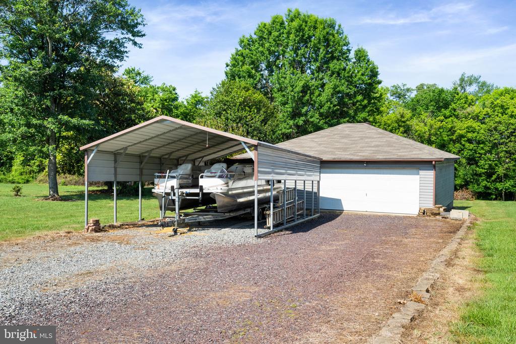161 TROY RD, LOUISA, Virginia 23093, 3 Bedrooms Bedrooms, ,1 BathroomBathrooms,Residential,161 TROY RD,VALA2009878 MLS # VALA2009878