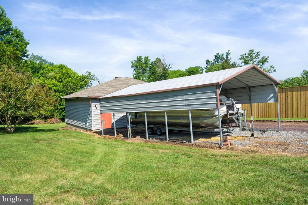 161 TROY RD, LOUISA, Virginia 23093, 3 Bedrooms Bedrooms, ,1 BathroomBathrooms,Residential,161 TROY RD,VALA2009878 MLS # VALA2009878