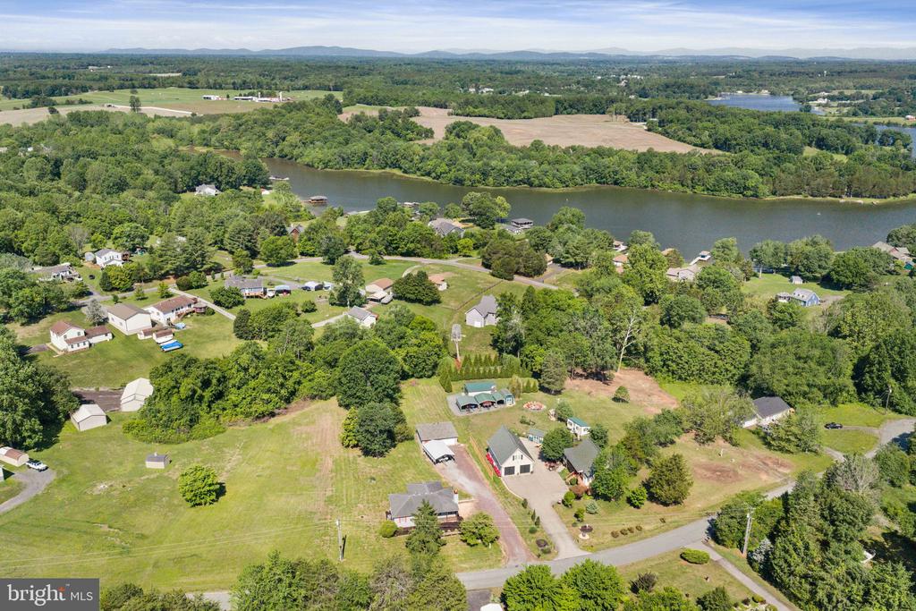 161 TROY RD, LOUISA, Virginia 23093, 3 Bedrooms Bedrooms, ,1 BathroomBathrooms,Residential,161 TROY RD,VALA2009878 MLS # VALA2009878
