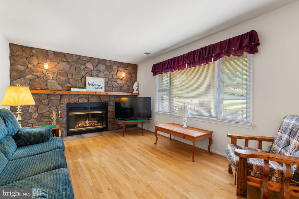 161 TROY RD, LOUISA, Virginia 23093, 3 Bedrooms Bedrooms, ,1 BathroomBathrooms,Residential,161 TROY RD,VALA2009878 MLS # VALA2009878
