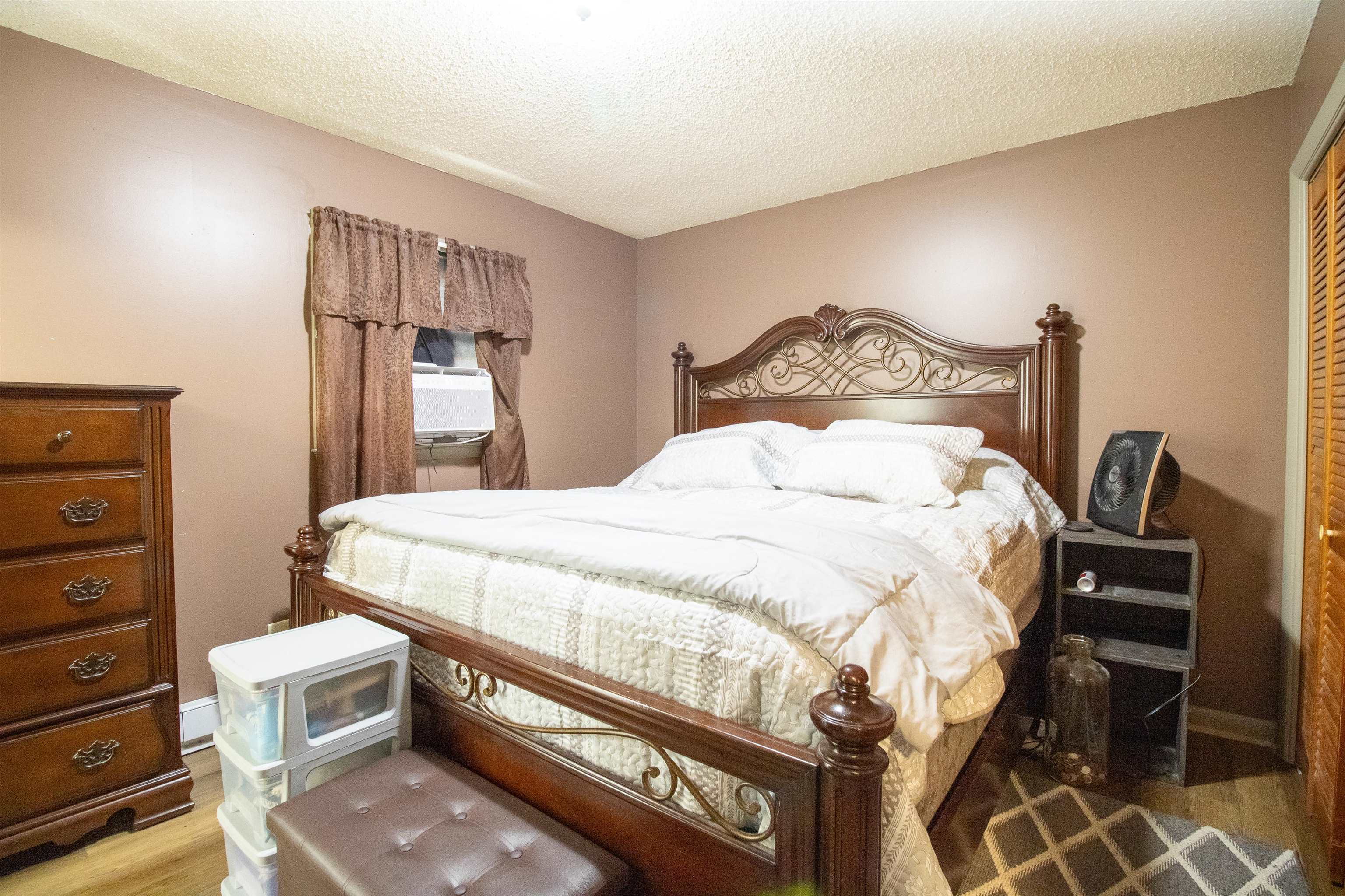 812 N COALTER ST, STAUNTON, Virginia 24401, 3 Bedrooms Bedrooms, ,2 BathroomsBathrooms,Residential,812 N COALTER ST,677820 MLS # 677820