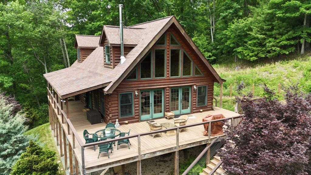 273 CADDIS LN, WARM SPRINGS, Virginia 24484, 4 Bedrooms Bedrooms, ,4 BathroomsBathrooms,Residential,273 CADDIS LN,677821 MLS # 677821