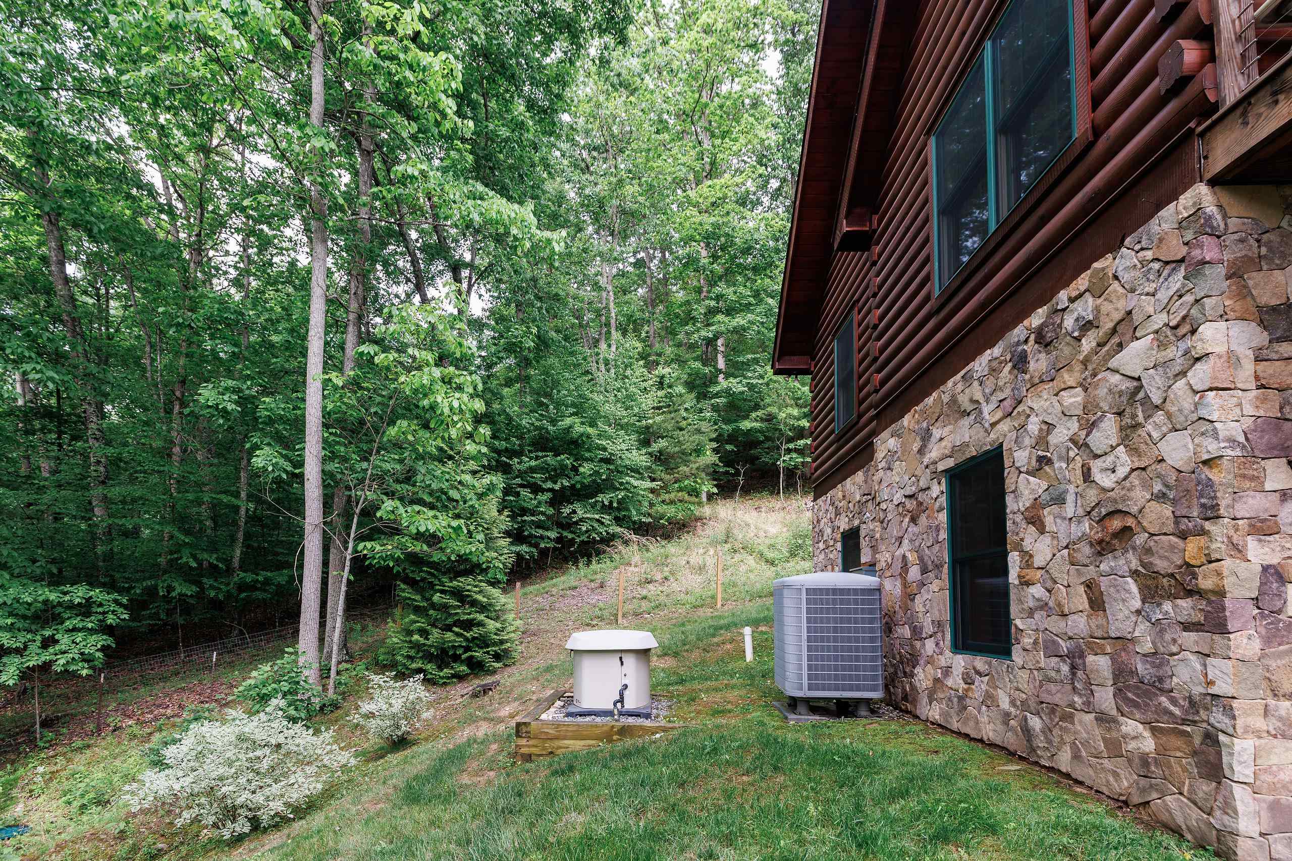 273 CADDIS LN, WARM SPRINGS, Virginia 24484, 4 Bedrooms Bedrooms, ,4 BathroomsBathrooms,Residential,273 CADDIS LN,677821 MLS # 677821