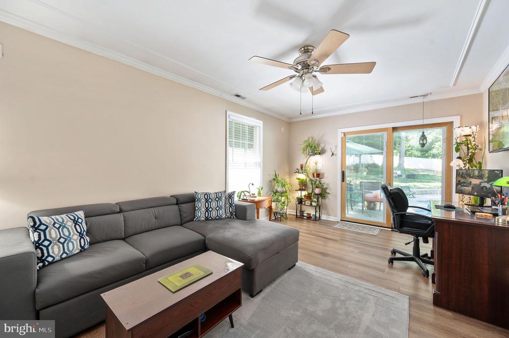 6811 PLANTATION FOREST DR, SPOTSYLVANIA, Virginia 22553, 4 Bedrooms Bedrooms, ,2 BathroomsBathrooms,Residential,6811 PLANTATION FOREST DR,VASP2042444 MLS # VASP2042444
