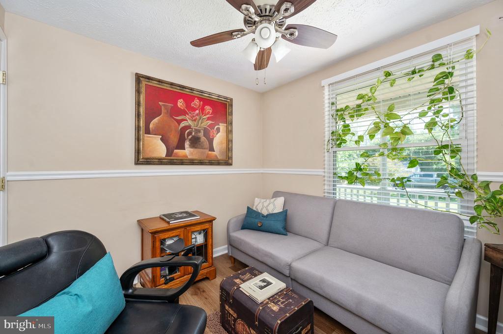 6811 PLANTATION FOREST DR, SPOTSYLVANIA, Virginia 22553, 4 Bedrooms Bedrooms, ,2 BathroomsBathrooms,Residential,6811 PLANTATION FOREST DR,VASP2042444 MLS # VASP2042444