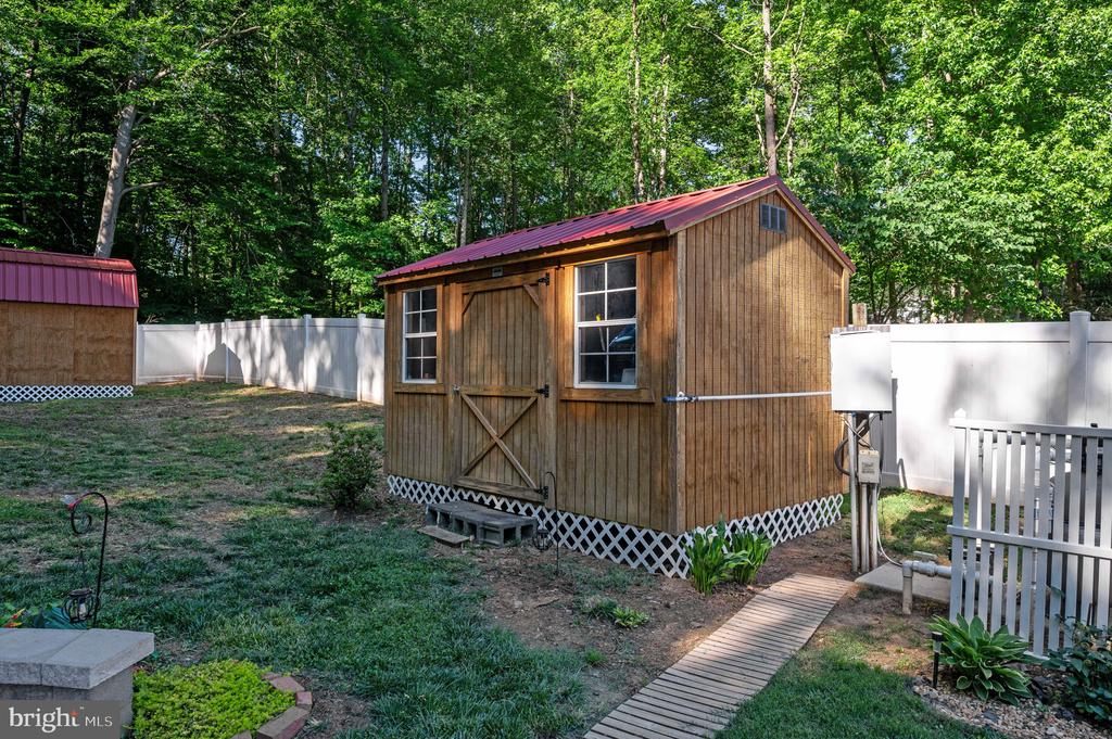 6811 PLANTATION FOREST DR, SPOTSYLVANIA, Virginia 22553, 4 Bedrooms Bedrooms, ,2 BathroomsBathrooms,Residential,6811 PLANTATION FOREST DR,VASP2042444 MLS # VASP2042444