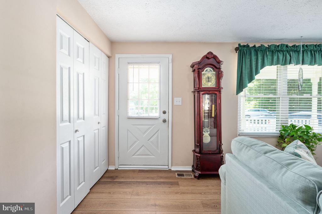6811 PLANTATION FOREST DR, SPOTSYLVANIA, Virginia 22553, 4 Bedrooms Bedrooms, ,2 BathroomsBathrooms,Residential,6811 PLANTATION FOREST DR,VASP2042444 MLS # VASP2042444