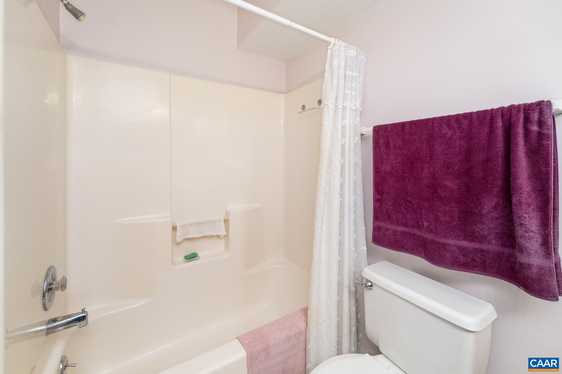 138 GREEN TURTLE LN, CHARLOTTESVILLE, Virginia 22901, 1 Bedroom Bedrooms, ,1 BathroomBathrooms,Residential,138 GREEN TURTLE LN,677826 MLS # 677826