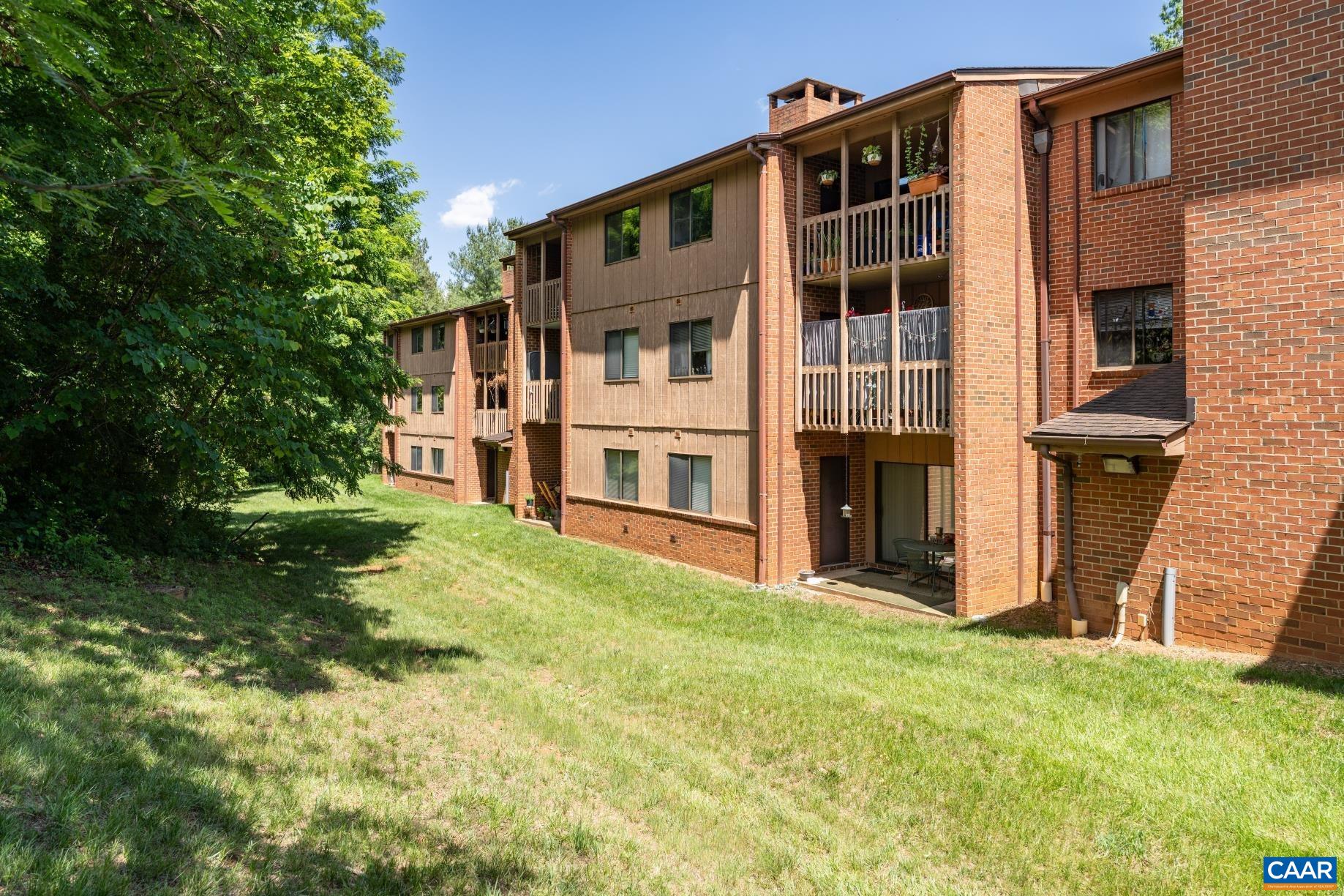 138 GREEN TURTLE LN, CHARLOTTESVILLE, Virginia 22901, 1 Bedroom Bedrooms, ,1 BathroomBathrooms,Residential,138 GREEN TURTLE LN,677826 MLS # 677826