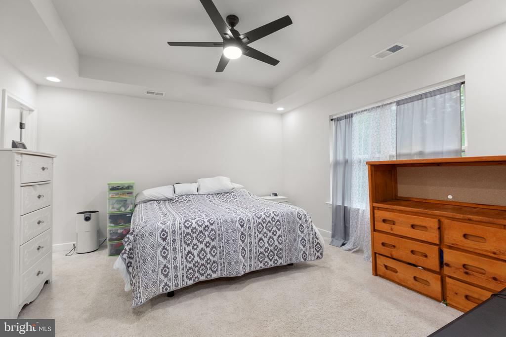 12901 TRAPP DR, SPOTSYLVANIA, Virginia 22551, 3 Bedrooms Bedrooms, ,2 BathroomsBathrooms,Residential,12901 TRAPP DR,VASP2042370 MLS # VASP2042370