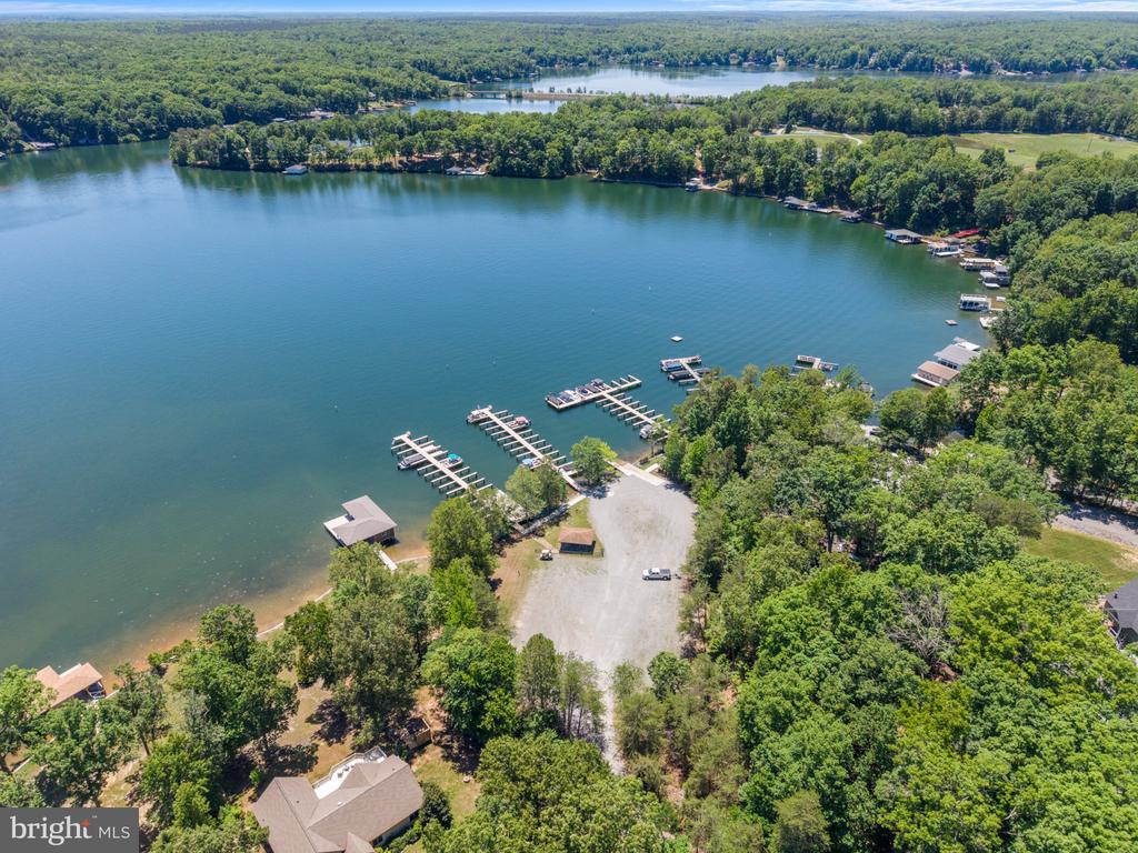 801 MITCHELL POINT RD, MINERAL, Virginia 23117, 4 Bedrooms Bedrooms, ,3 BathroomsBathrooms,Residential,801 MITCHELL POINT RD,VALA2009788 MLS # VALA2009788