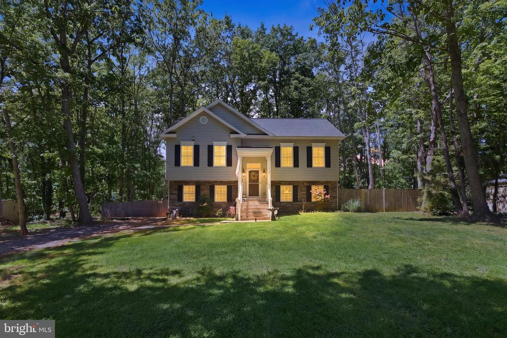 12400 HENKINS LN, SPOTSYLVANIA, Virginia 22551, 4 Bedrooms Bedrooms, ,2 BathroomsBathrooms,Residential,12400 HENKINS LN,VASP2041746 MLS # VASP2041746